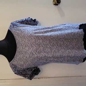 Lucky Brand Size Medium blue shirt sleeve top